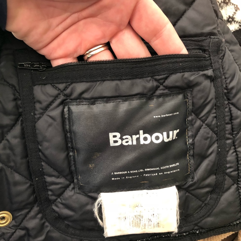Barbour Black Quilted Jacket - Picture 7 of 8